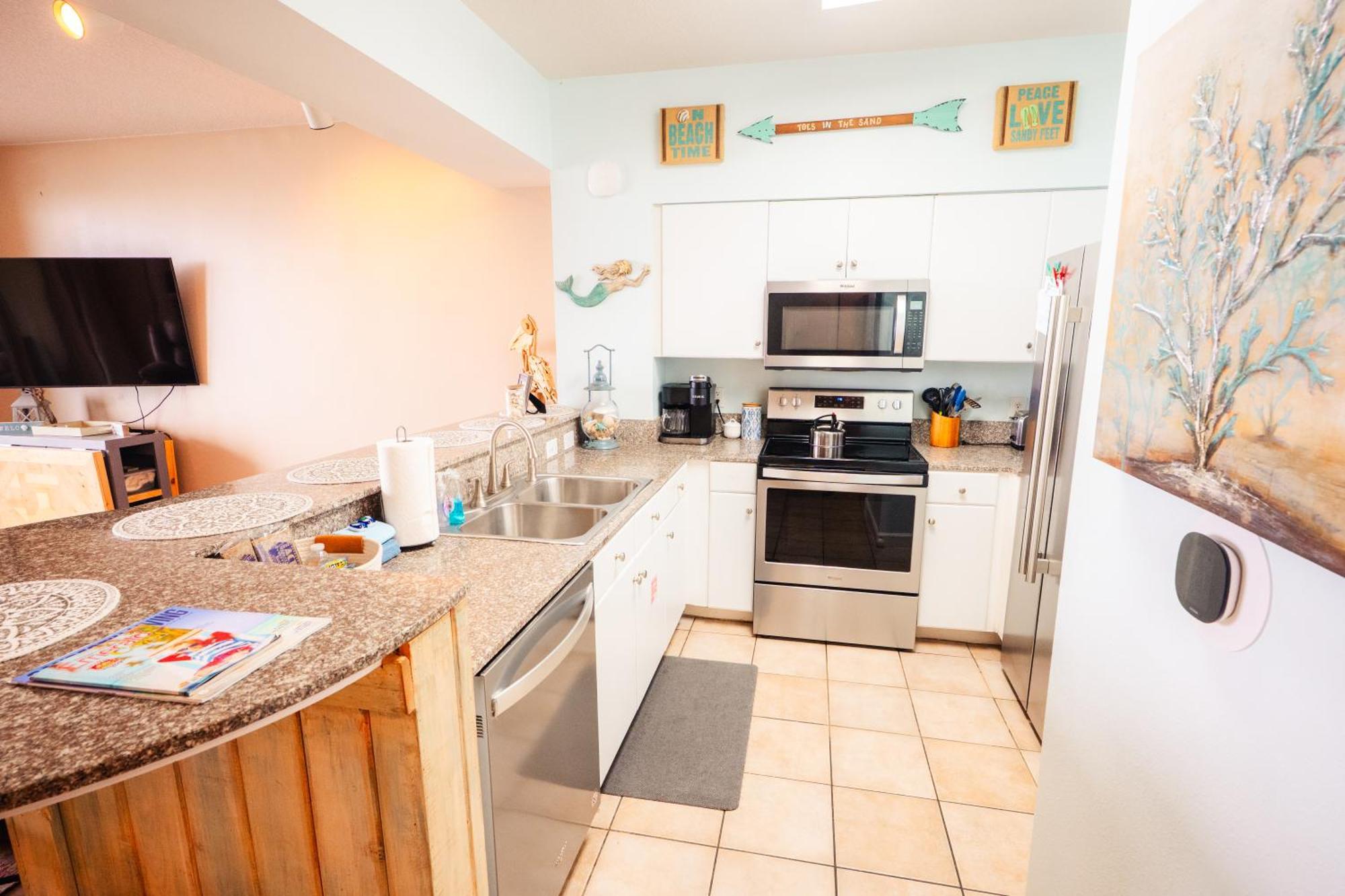 Beach Condo At The Shores Of Panama Condos - Unit 918 *
